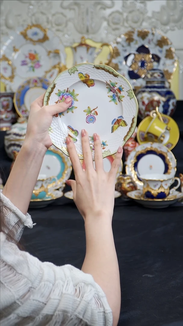 骨瓷婷婷中古器物如图所示132