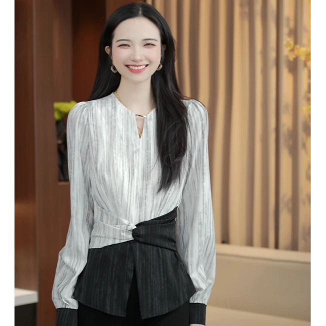 法式轻奢撞色扭结圆领长袖衬衫女2025春季新款高级感时尚百搭上衣