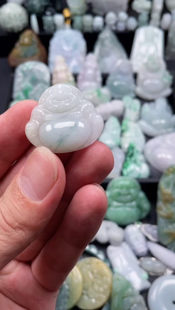 翡翠未镶嵌颈饰天然翡翠a货