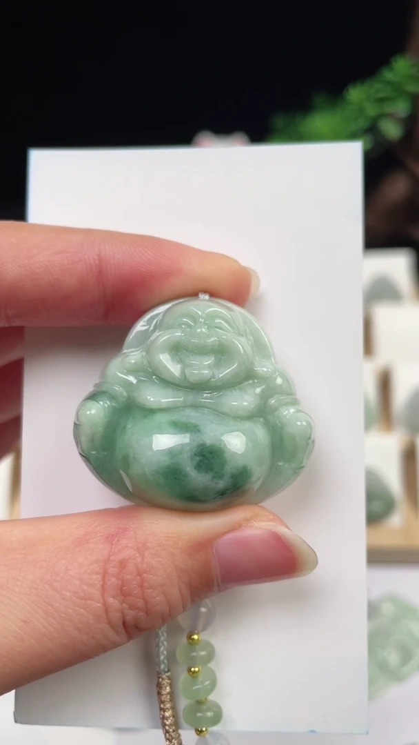 【闪购商品】翡翠颈饰未镶嵌佛公
