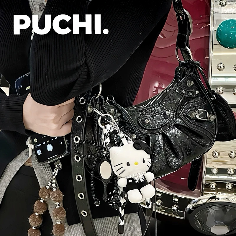 《C.Chic.经典黑白KITTY》PUCHI.噗哧商店 毛绒挂件公仔包包挂饰