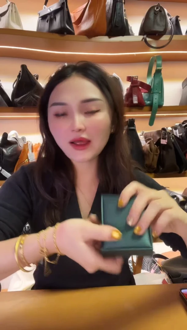 牛皮（革）高端订制时尚百搭女士手提斜跨包