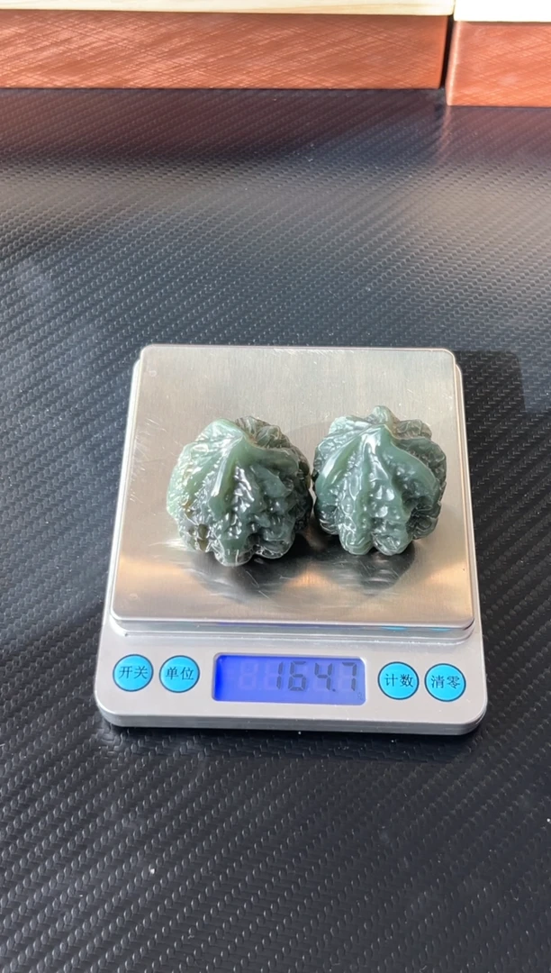 吊坠(不含链)未镶嵌和田玉宁**风若羌微色差 核桃