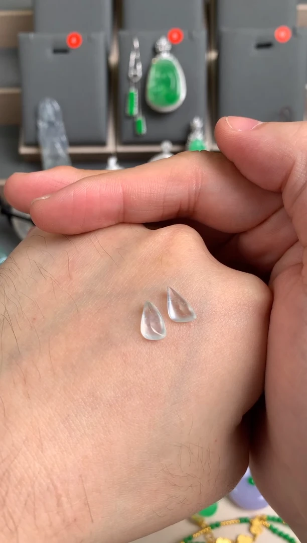 未镶嵌定制翡翠裸玉