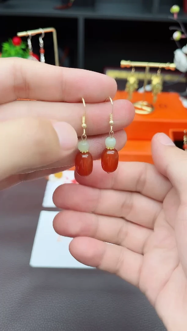 玛瑙/玉髓耳饰银S925镶嵌335000