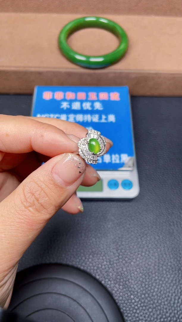 颈饰银S925镶嵌和田玉F27