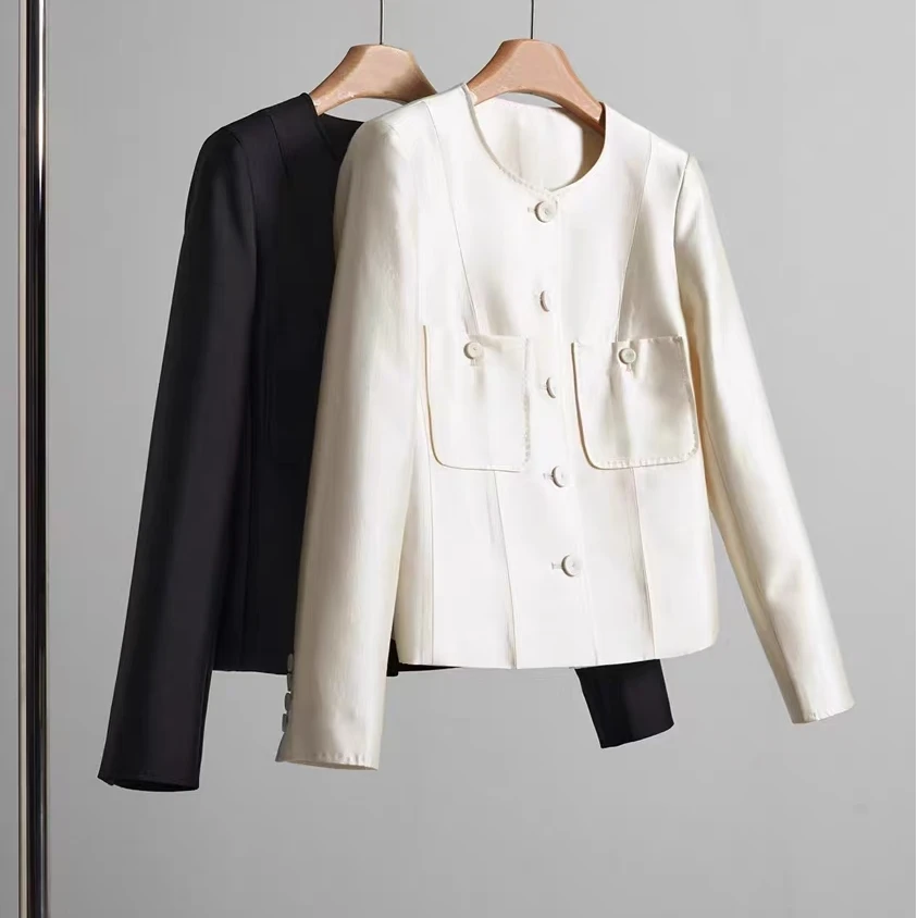 简约轻奢圆领羊毛长袖西装2025春季新款单排扣修身显瘦丝毛上衣