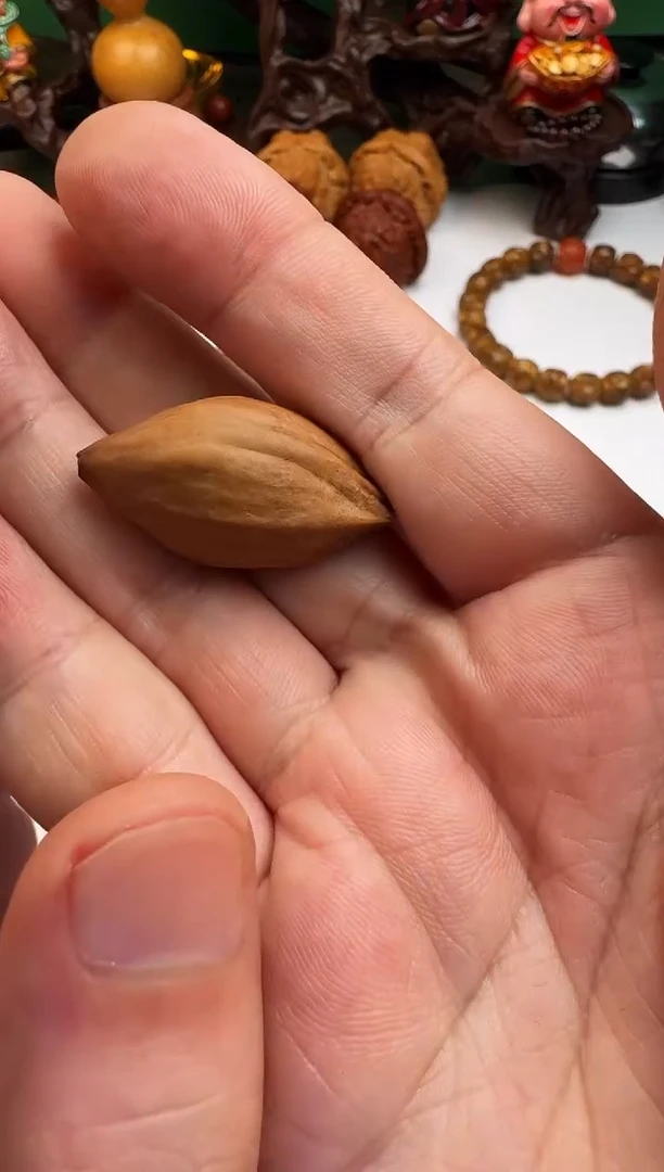 把件橄榄核芒****号橄榄核