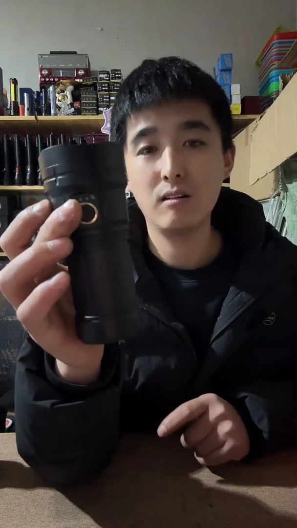 白黄光合金手电无电池46950型号