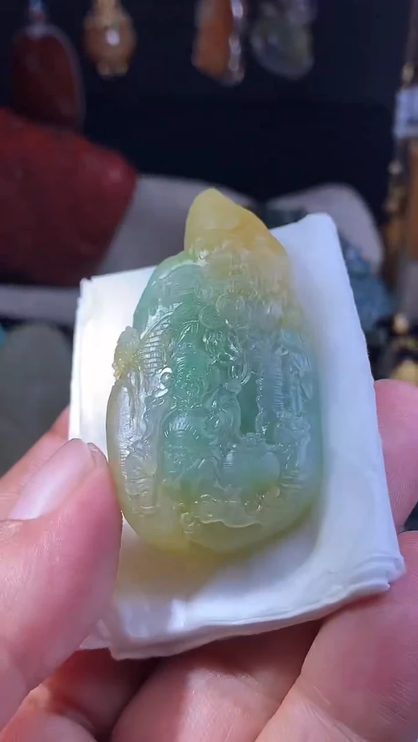 未镶嵌定制翡翠好****强翡翠