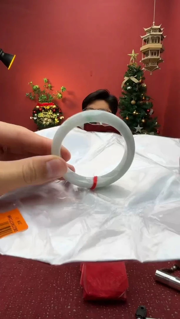 未镶嵌手镯翡翠翡翠手镯2