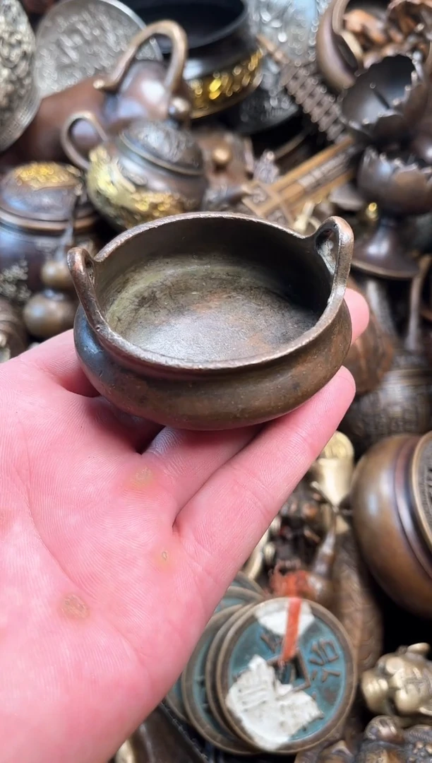 精美铜器点击下单