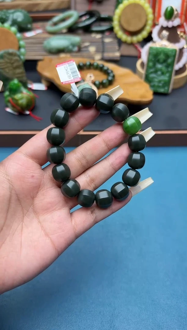 未镶嵌手串和田玉szq