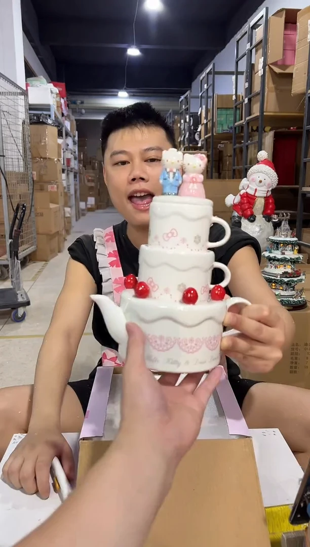 瓷片原盒结婚kt猫蛋糕茶壶