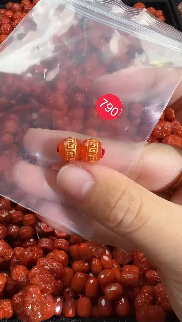 颈饰未镶嵌南红玛瑙11