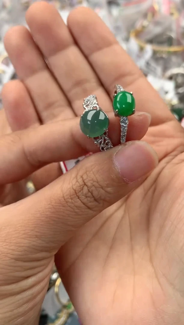 银S925镶嵌戒指翡翠111              9