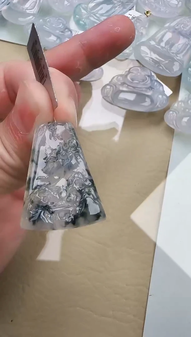 颈饰未镶嵌翡翠缅甸翡翠a货