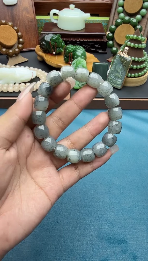 未镶嵌手串和田玉qh12