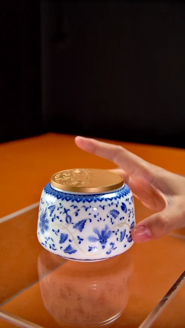 其他陶瓷《言泥陶瓷》新品描银缠枝莲小茶罐