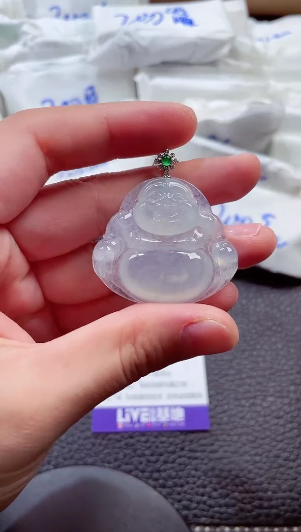 颈饰18K金镶嵌翡翠00003923