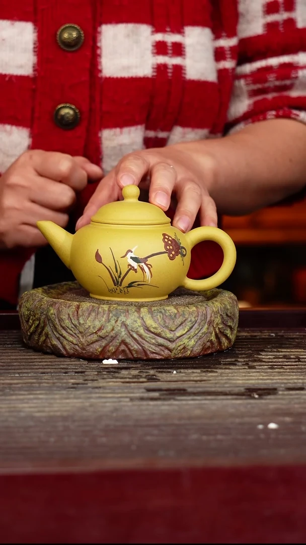 宜兴原矿紫砂壶茶壶宜兴原矿紫砂壶茶壶150C