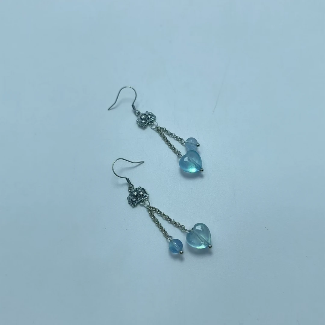 蓝宝爱心耳钩 B6049  多样性发货其一 气质 | 时尚 | 珠宝 | 素款