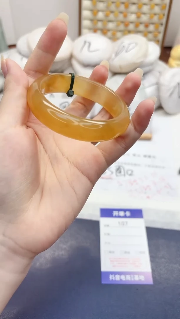 石英质玉手镯未镶嵌107-财气镯-圈口55