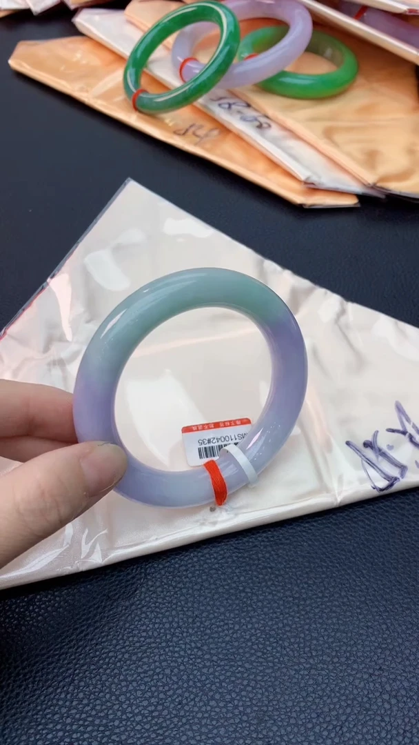未镶嵌手镯翡翠0835716082