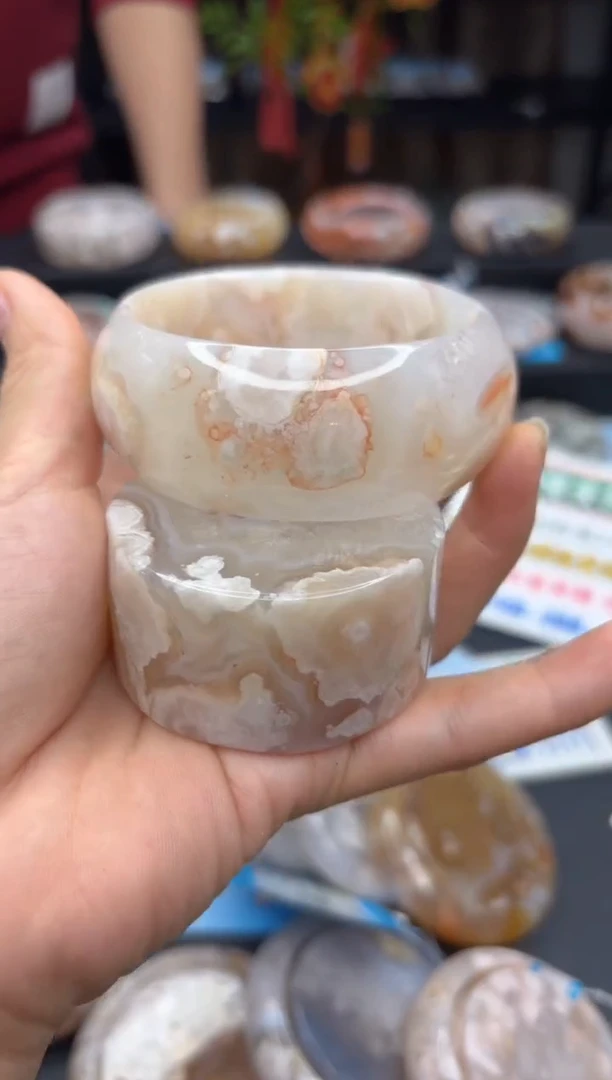 【闪购商品】石英质玉手镯未镶嵌578（57圈赠送镯心）