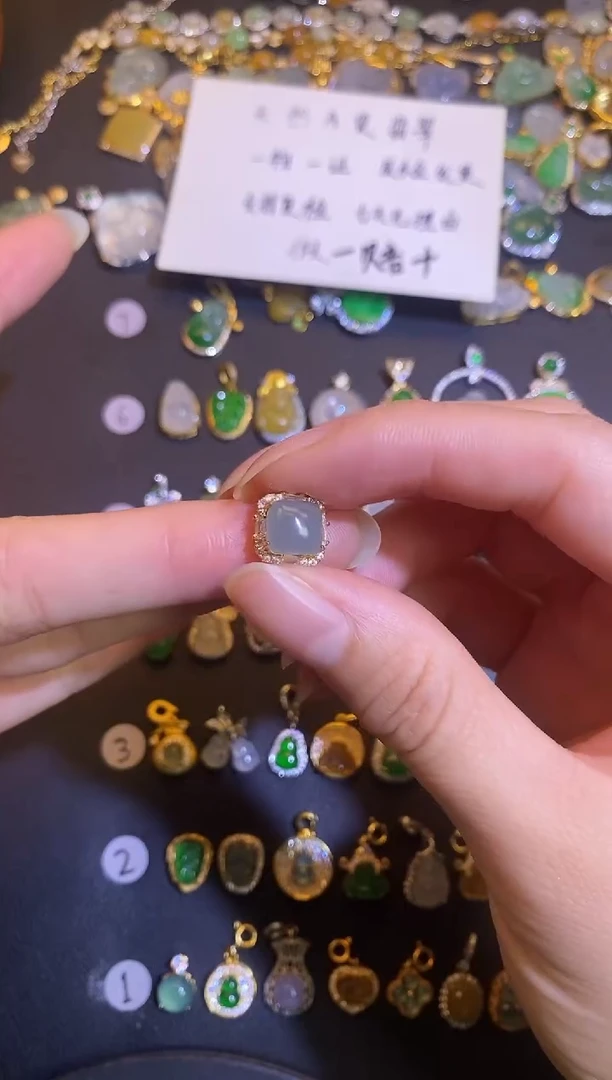 吊坠(不含链)银S925镶嵌翡翠1