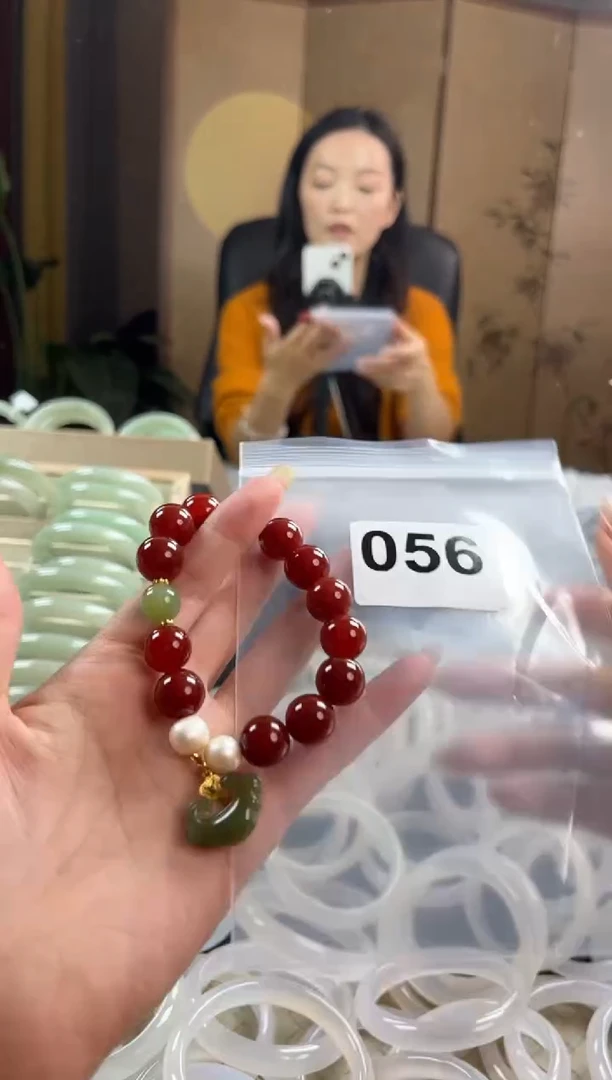 手镯玛瑙/玉髓未镶嵌舒*.056