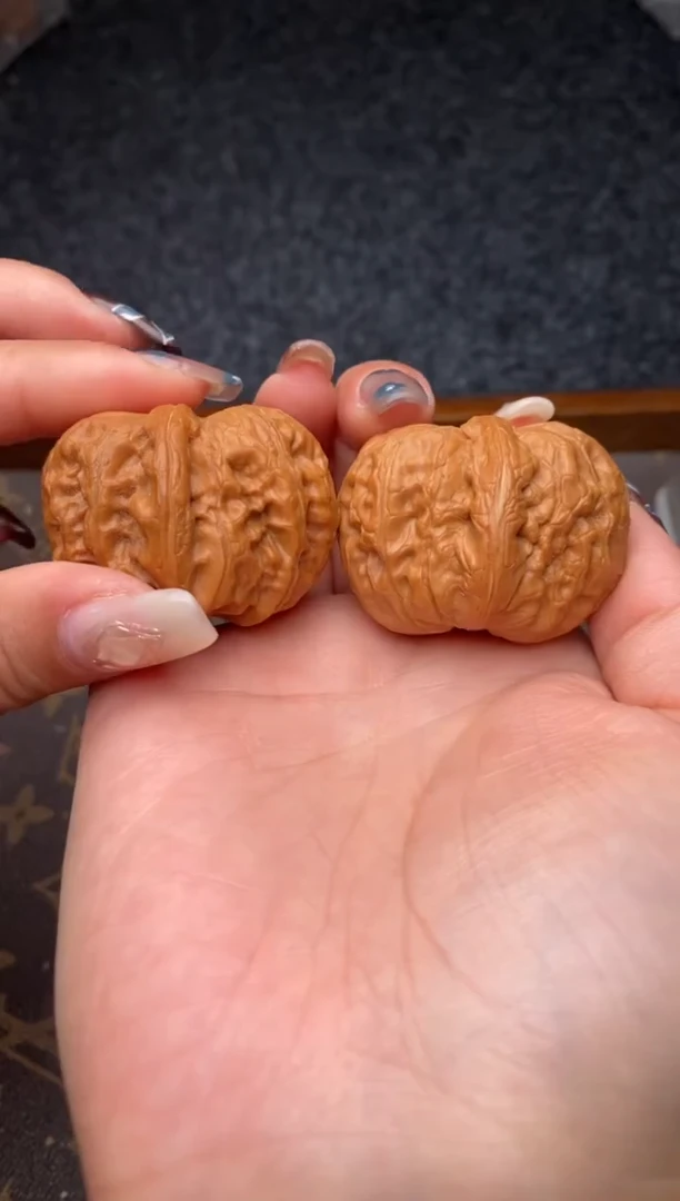 把件文玩核桃B85号43尺元宝