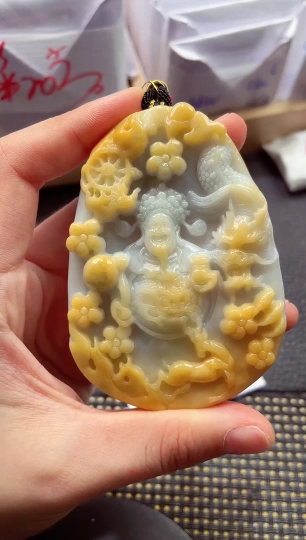 颈饰未镶嵌翡翠000111