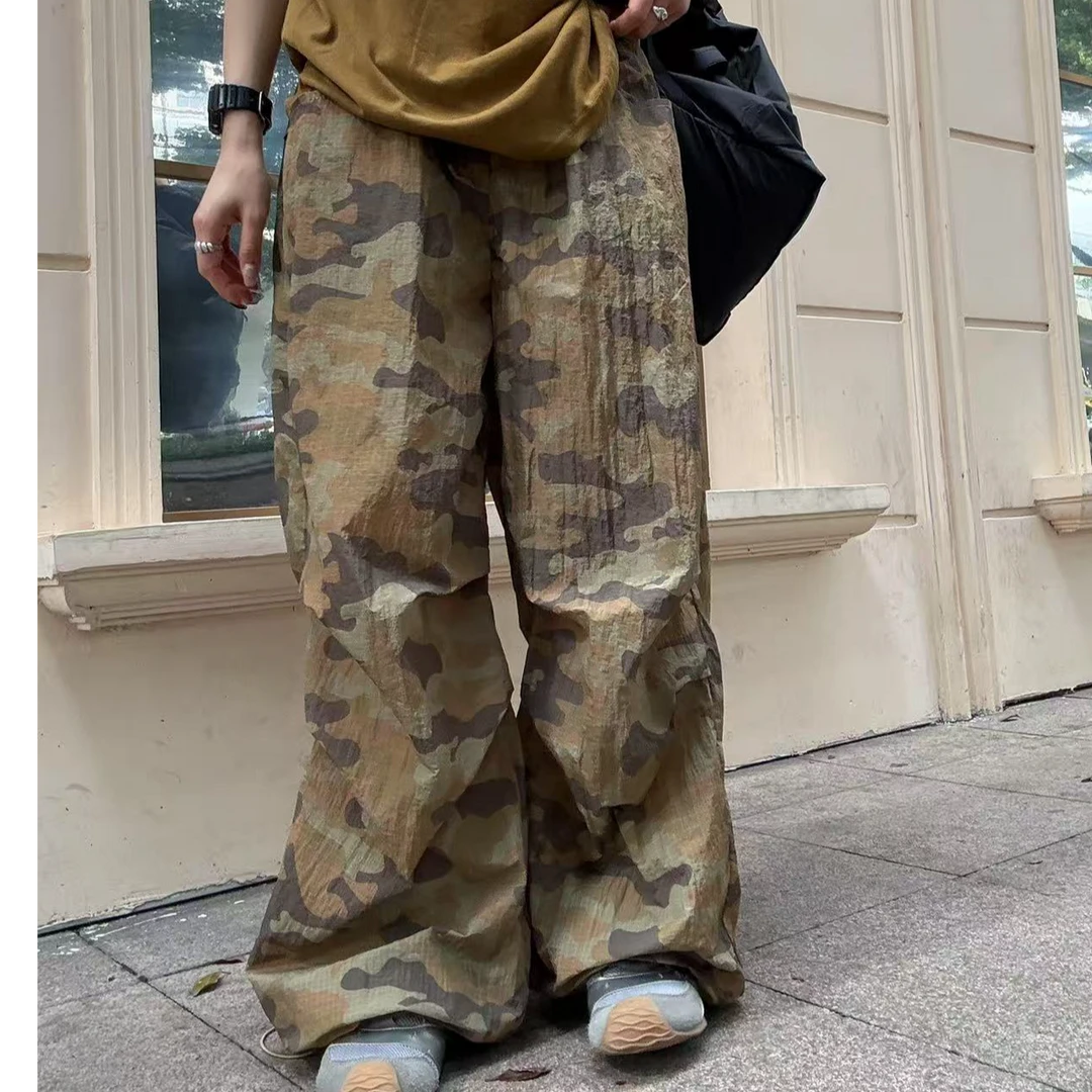 韩版新款迷彩直筒休闲裤百搭洋气时尚宽松