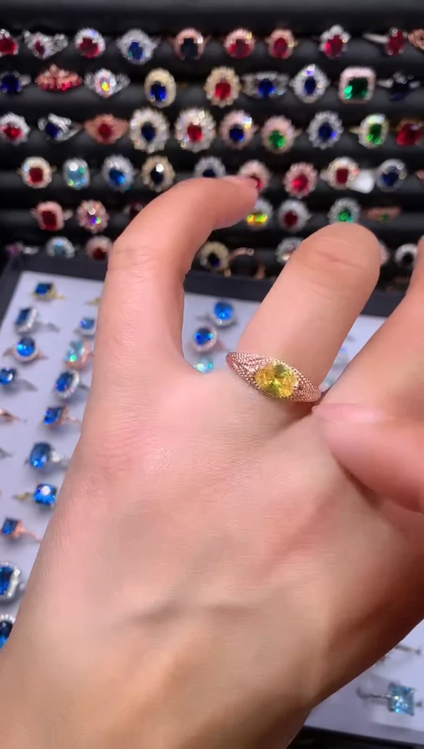 【闪购商品】水晶戒指银S925镶嵌68黄水晶