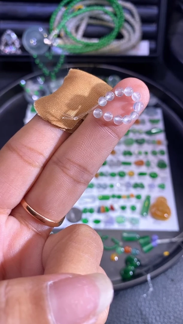 未镶嵌挂件翡翠珠子