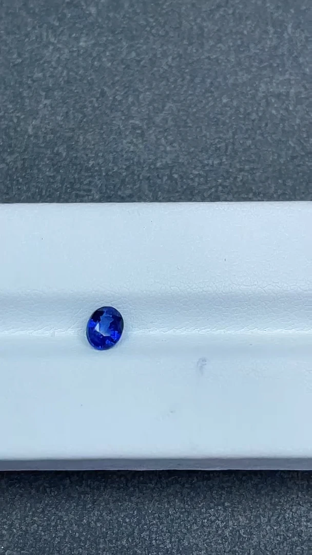 裸石蓝宝石天然裸石