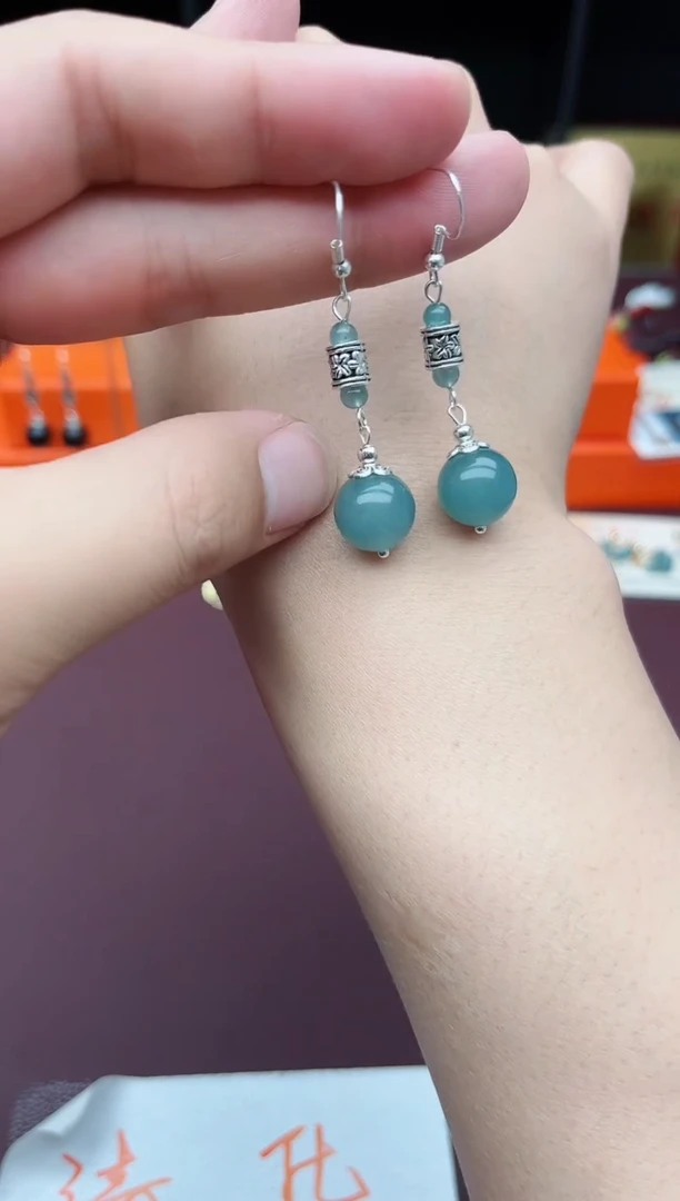 石英质玉（天山翠）银S925镶嵌耳饰420000