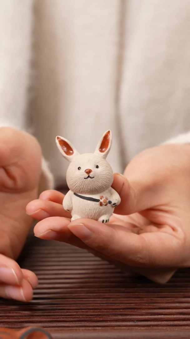 【闪购商品】紫砂茶宠精工兔兔