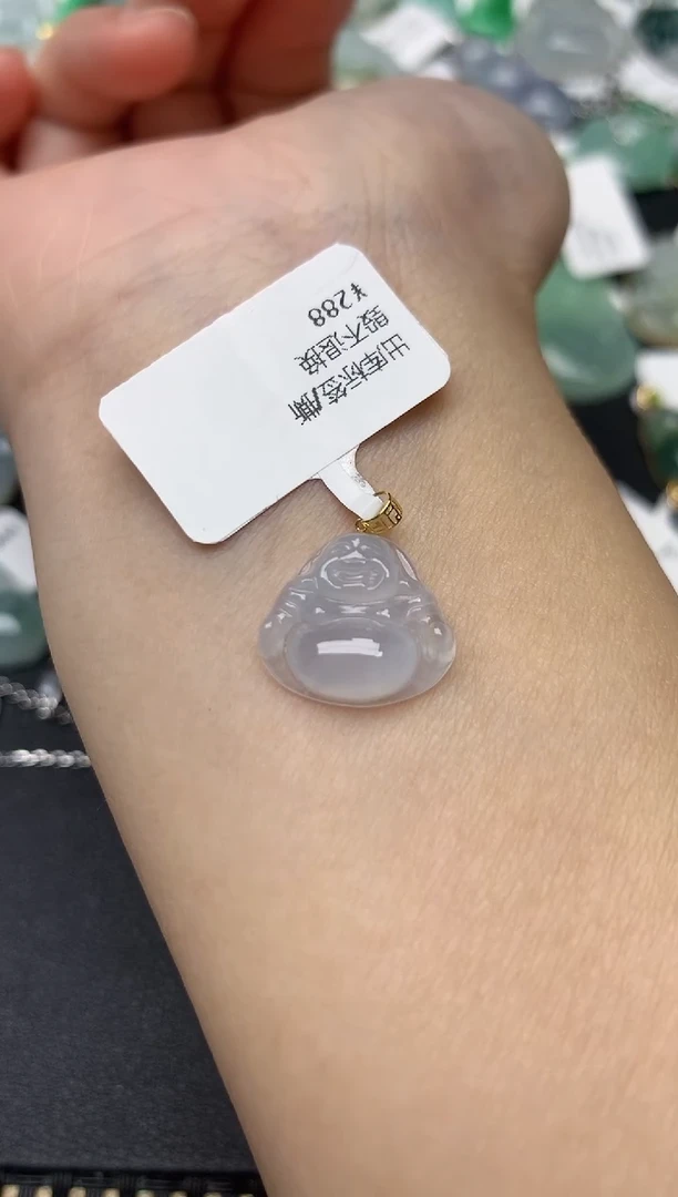 颈饰18K金镶嵌翡翠天然缅甸A货翡翠