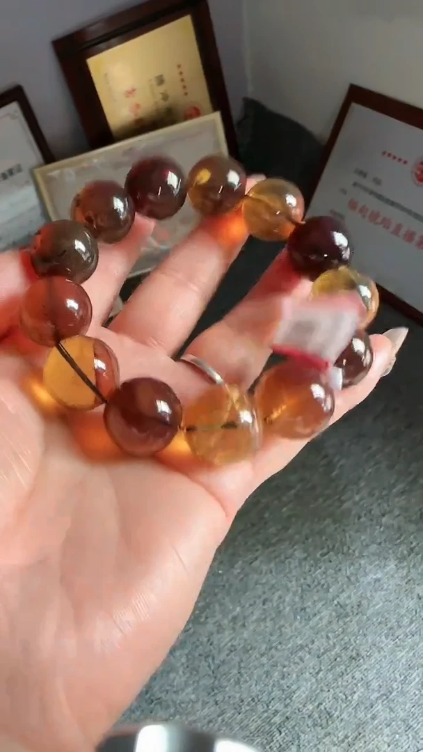 未镶嵌琥珀手串规格18微瑕多宝手串#27