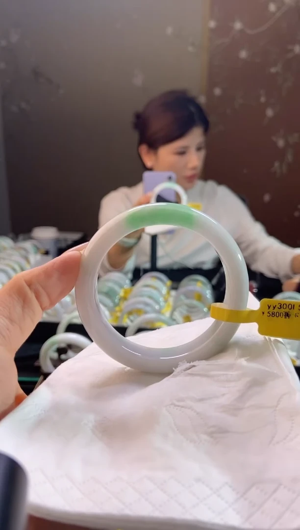 未镶嵌手镯翡翠圈口x56-57