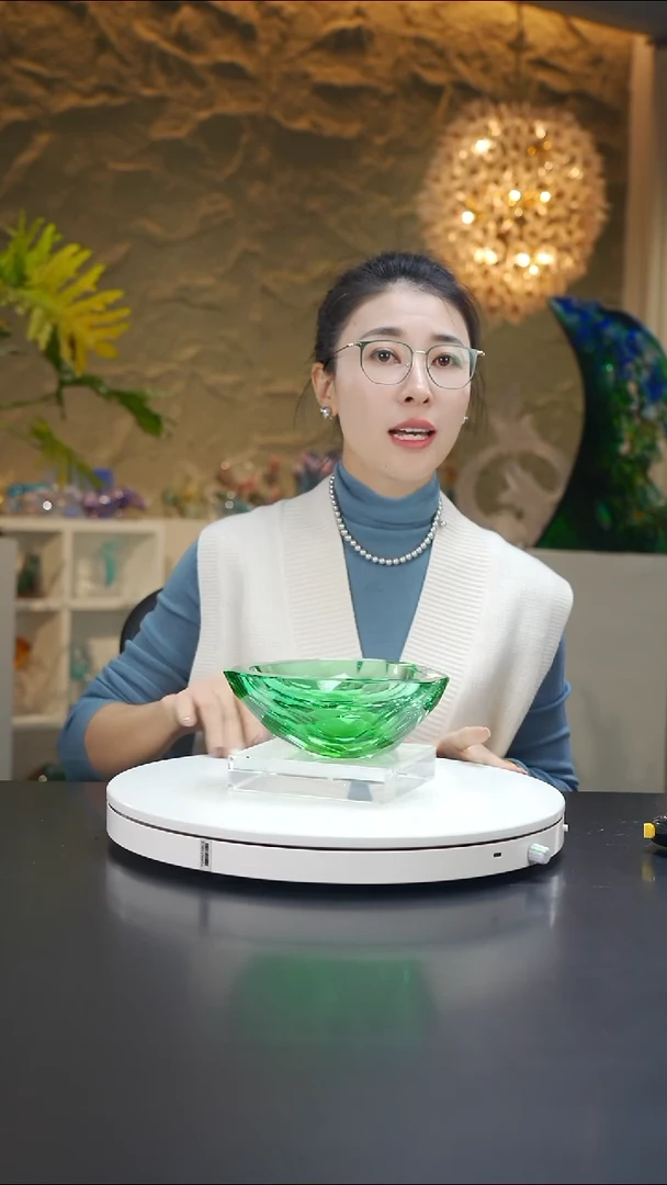 手工艺品琉璃祖母绿钻石切面三角果碗