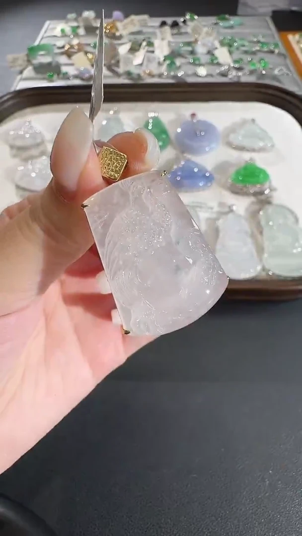 吊坠(不含链)18K金镶嵌翡翠【源头工厂】钻石镶嵌