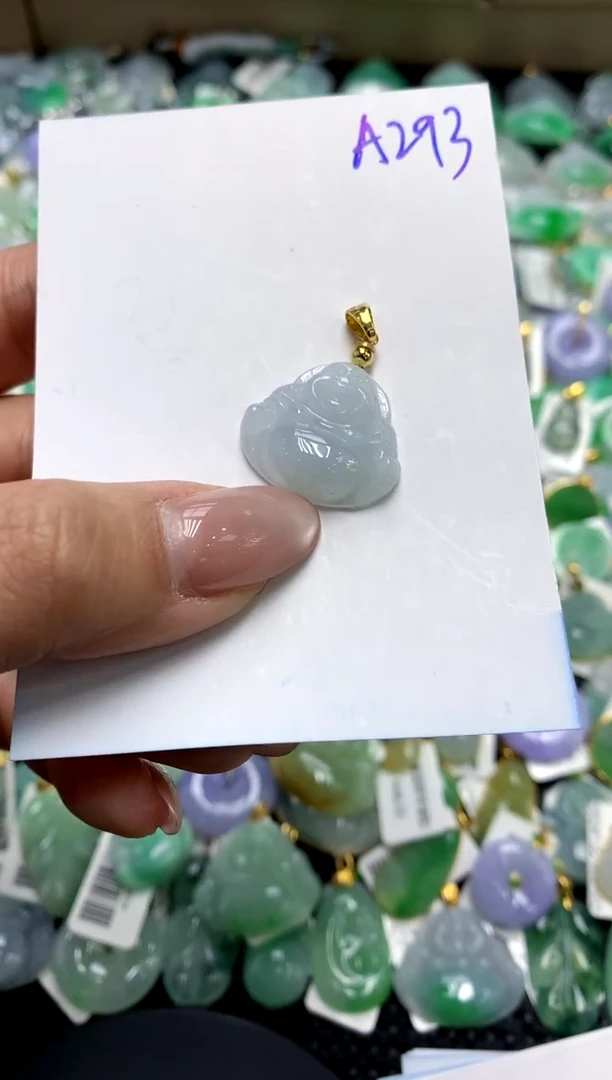 【闪购商品】翡翠颈饰合金111111111
