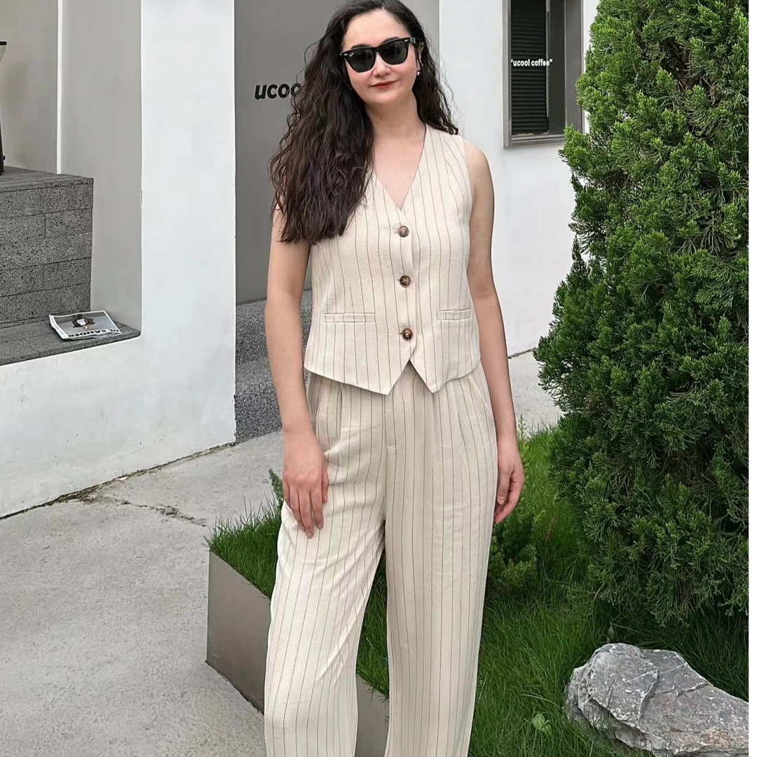 （清货款）条纹马甲套装裤两件套（娜姐推荐）