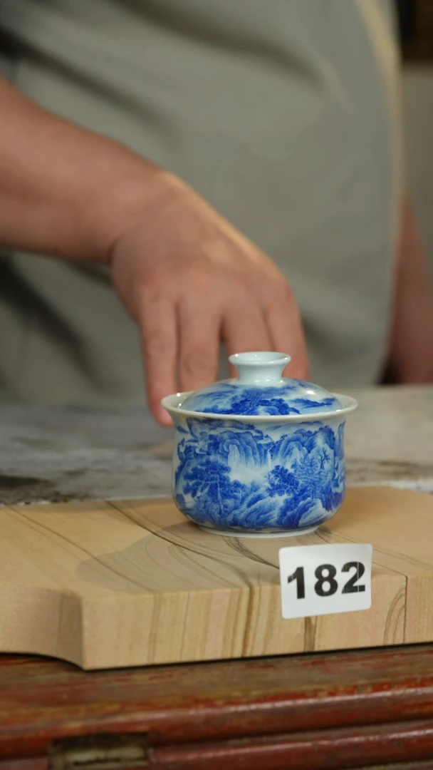 瓷片标题标题标题标题