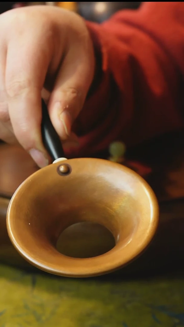 纯紫铜实木柄投茶器