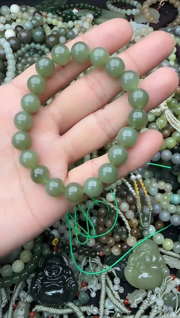 颈饰未镶嵌和田玉拍一发一