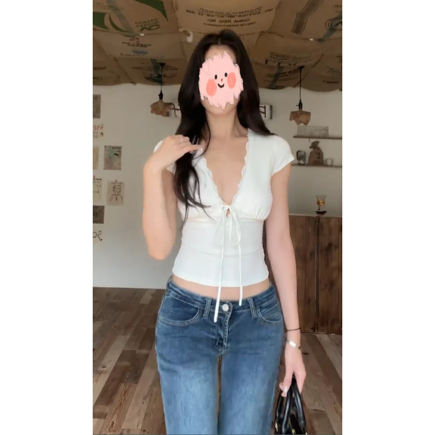 法式白色蕾丝边深V领系带短袖T恤女夏季新款气质短款上衣